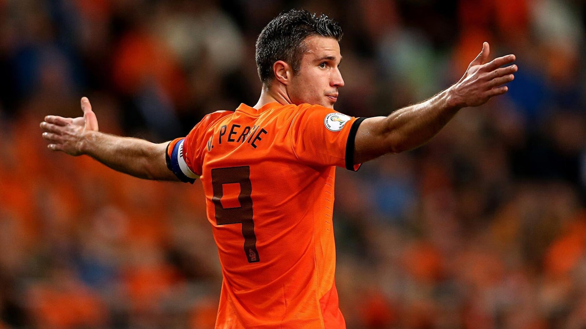 意甲激烈，球员采访展现斗志，意甲足球视频